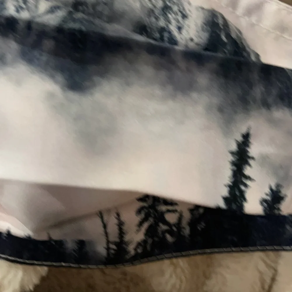 New Mountain cliff face mask